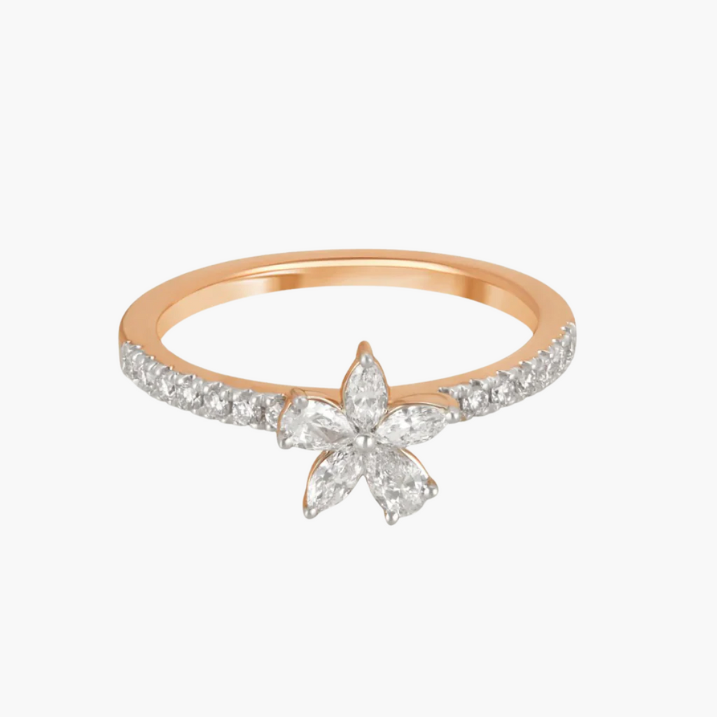 Bloom Pear 0.44 ct Flower Ring