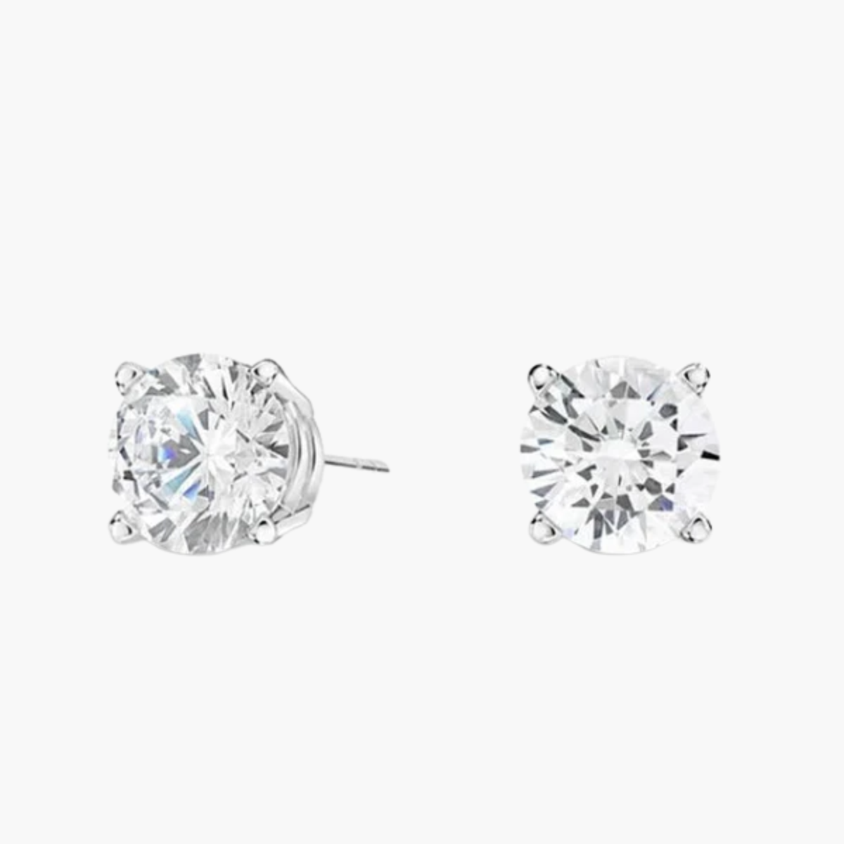Heritage Round Solitaire Studs